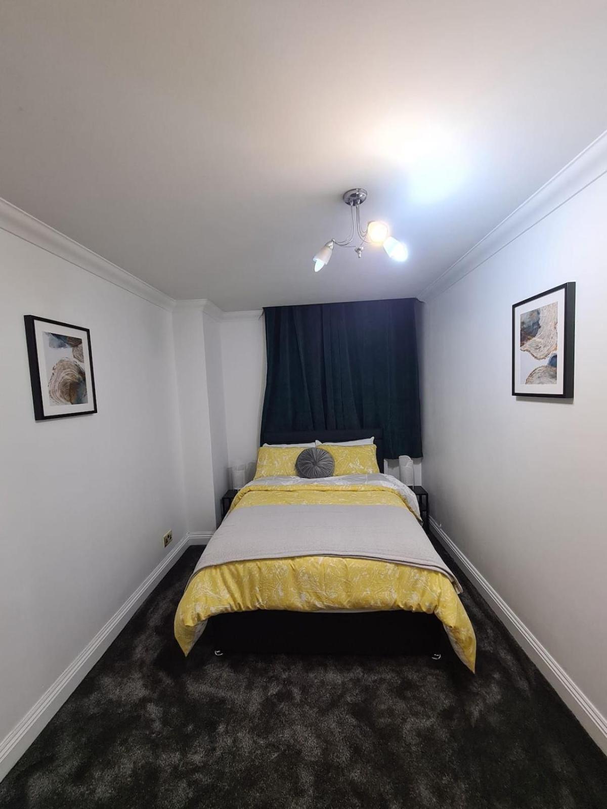 Appartement Luxurious 3 Bed Flat In Kilburn Londen